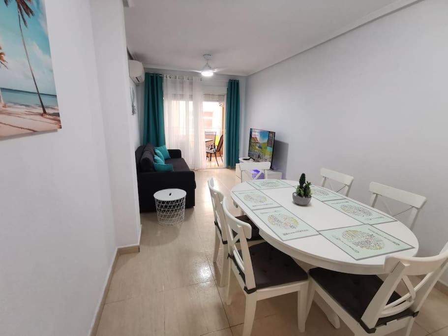 Apartamento Playa Cura Torrevieja Exterior photo
